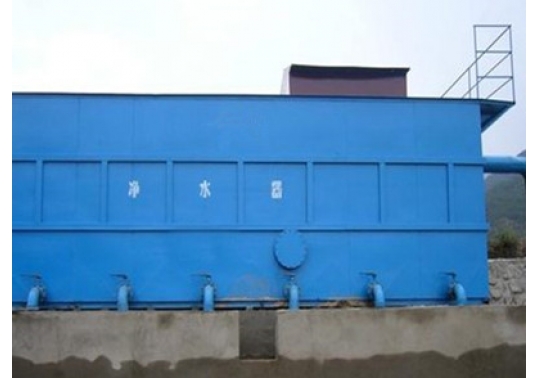 生活廢水處理設備包括所有的主要材料核附合原材料（凈水機行為主體、斜柱、過濾材料、排淤系統軟件、出水出水系統軟件、安全巡檢安全通道、出入水閘閥等）